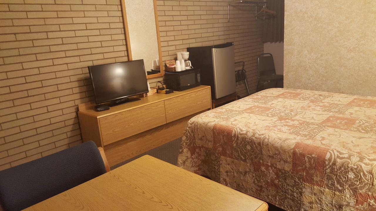 Safari Inn Motel Swift Current Habitación foto
